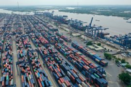 Vietnam has a trade surplus of 225 million USD after 11 months