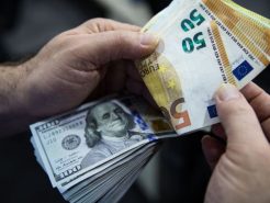 People buy euros more when prices fall